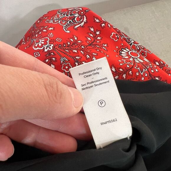 Elegant Red Floral Midi Dress - Picture 14 of 16